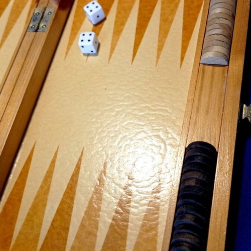 TILI Wooden Travel Backgammon Board like new, 21x13 cm with wooden pieces and dice