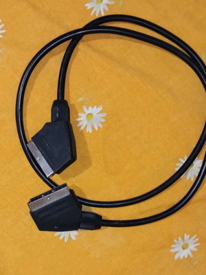 Scart cable used, black round