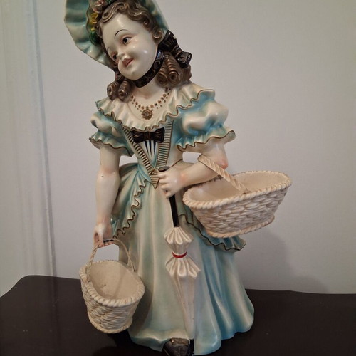 Ceramic dolls like new, one large 43 cm and two smaller 33 cm