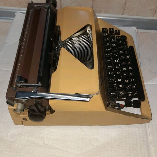 Łucznik 1301 typewriter used vintage 70s