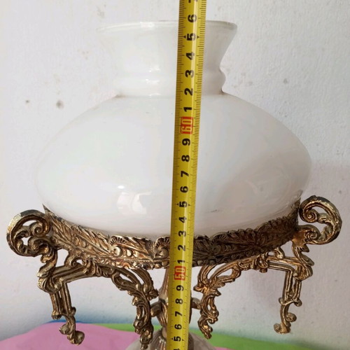 Vintage old lamp used, functional