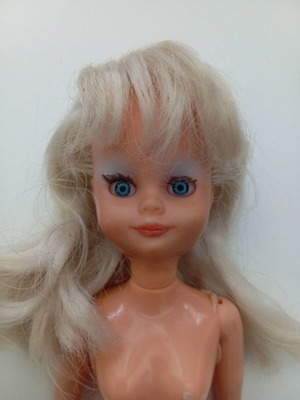 Bibi-bo El Greco A' Period doll used for parts or restoration