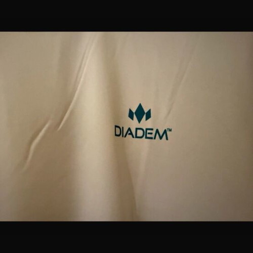 Diadem white tennis shirt L like new