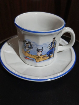Vintage φλιτζάνι καφέ και πιατάκι Κρήτη, Original Porcelain Hellas