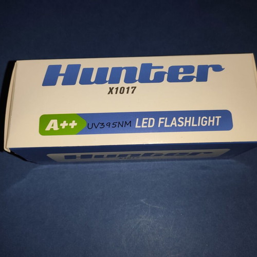 Hunter X1017 UV LED Flashlight like new