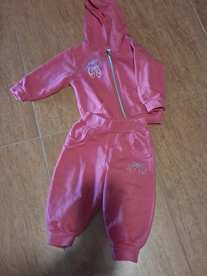 Baby clothing set 6-9 months