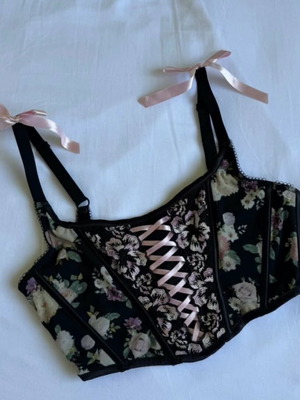 T-shirt like new, black, size S-M