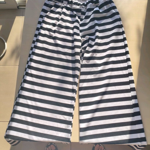 Capri pants used, size M, two-tone, comfortable