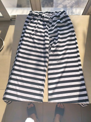 Capri pants used, size M, two-tone, comfortable