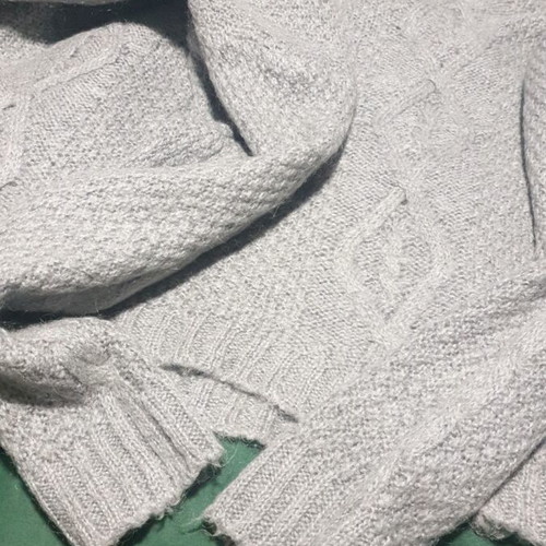 Zara medium light gray pullover like new