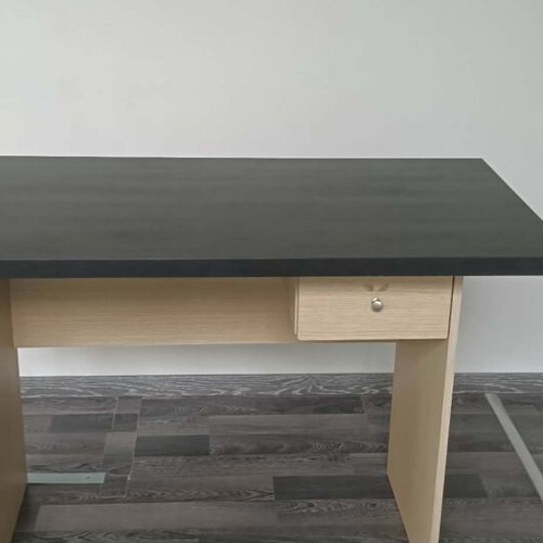 Desk 1.20x60 like new