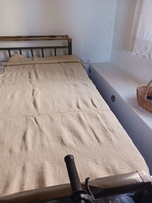 Handmade wool blanket like new, 150x234 cm, natural color