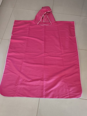 Πετσέτα microfibre πόντσο καινούργια, ιδανική για παραλία και κάμπινγκ