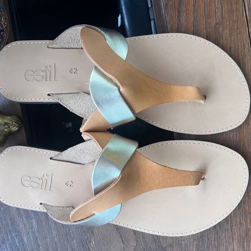 Estil leather sandals used with two-tone design size 42