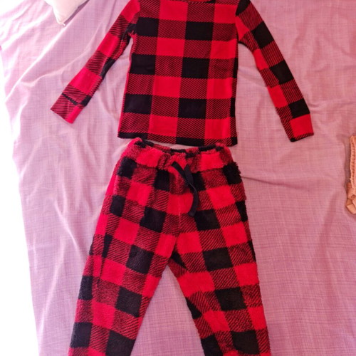 Cat&Jack pajamas 3 years like new, red velour unisex