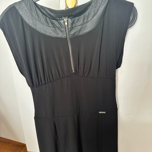 Gaudi black dress like new, size 42, shoulder details