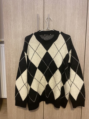 Pull & Bear oversized knit sweater with argyle pattern