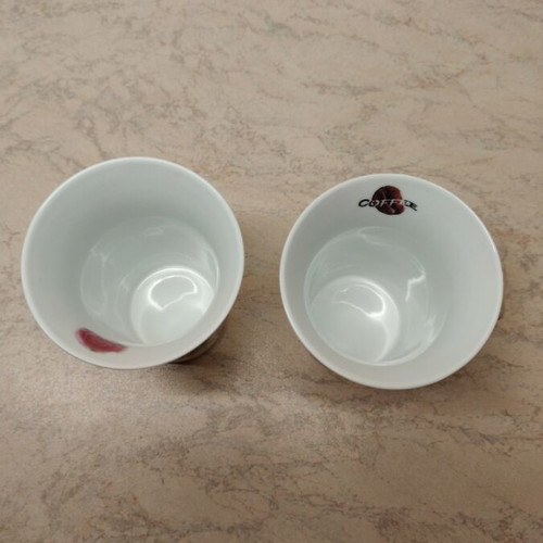 Vintage style mug set unused