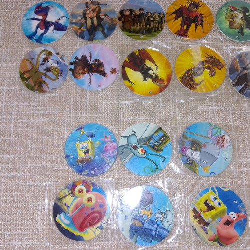 Set of 32 caps like new, various Chipicao collections 2017-2020
