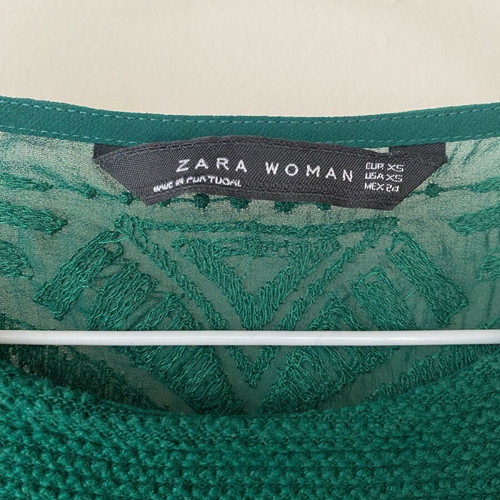 Peplum top Zara XS green like new