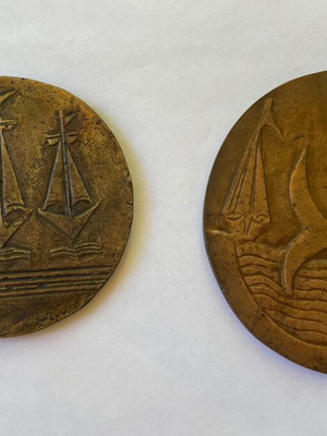Set of 2 sculptures/large medals by Titsa Chrysokhoidi with nautical motif used