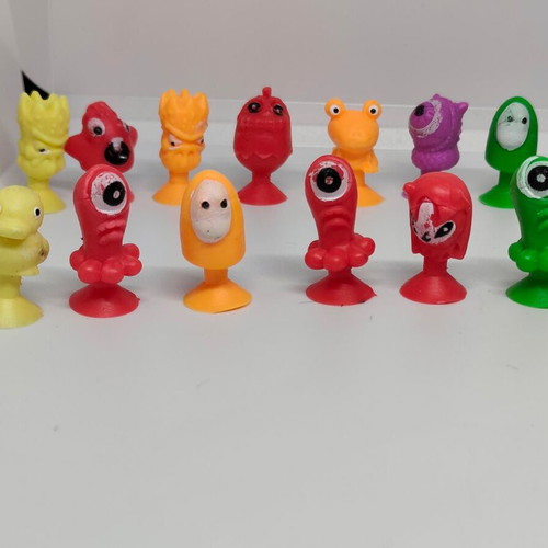 Stikeez Lidl collection like new, colorful suction figures