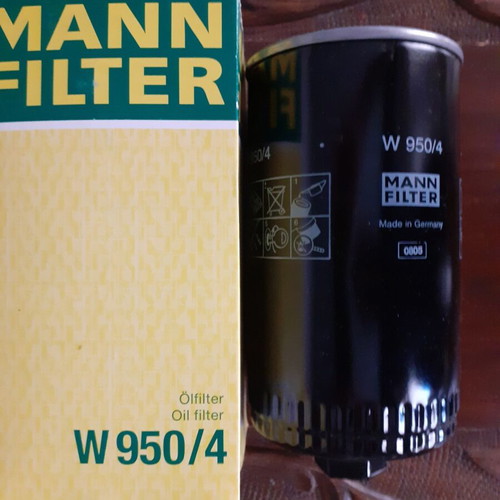 MANN oil filter W 950/4 new for VOLVO, VW