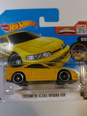 Hot Wheels Custom '01 Acura Integra GSR yellow new