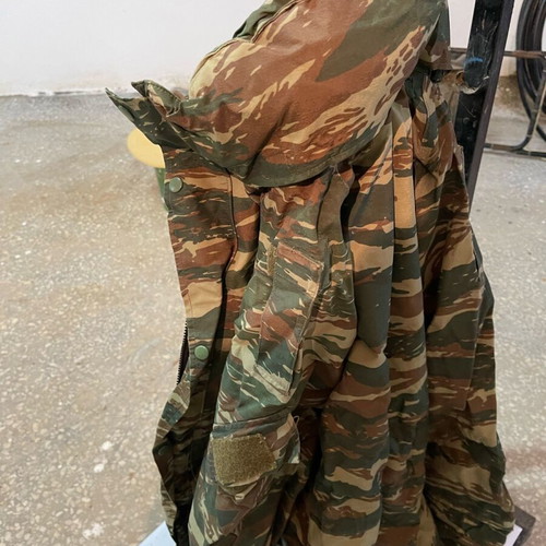 Gore-tex military jacket used, size L with inner lining