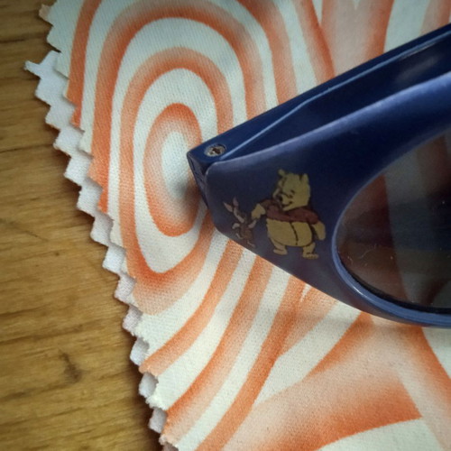 Disney Winnie the Pooh Kids Sunglasses used, polarized lenses, blue
