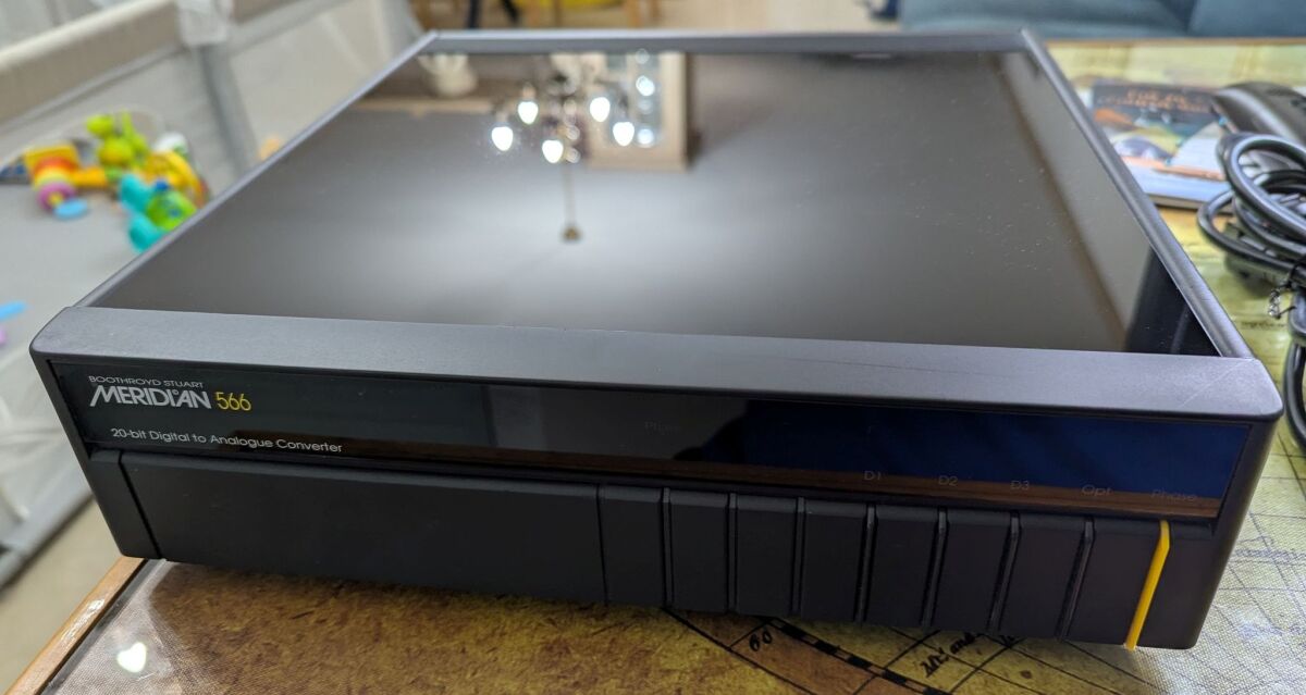 Meridian 566 20-bit DAC like new - € 700,00 - Vendora.cy