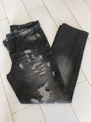Men's black denim jeans like new, size 30/34