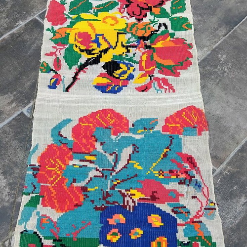 Authentic handmade loom woven textile 4.5 meters like new, antique '50s-'60s