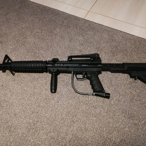 Paintball BT 4 M16 new with folding stock
