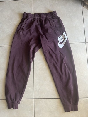 Φόρμα Nike παιδική μεταχειρισμένη, νούμερο L 158 cm