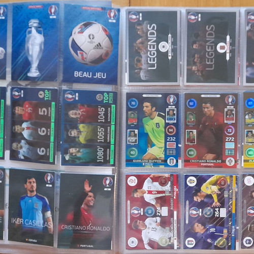 Euro France 2016 Adrenalyn XL album with 413/459 cards used