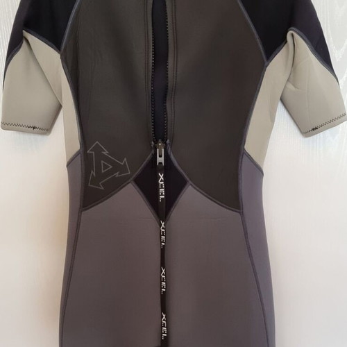 XCEL summer neoprene suit like new, size Medium/Tall for surf and diving