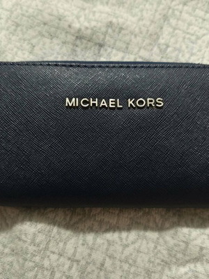 Michael Kors wallet blue, like new