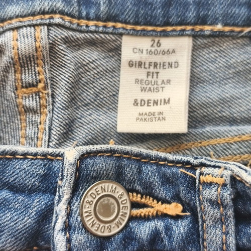 H&M women's girlfriend-fit jeans, size XS, blue