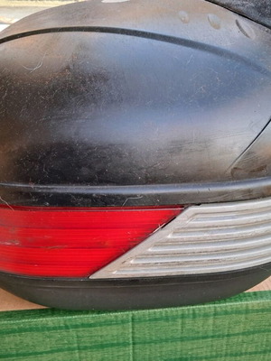 Kappa 52lt motorcycle top case used with base and cushion