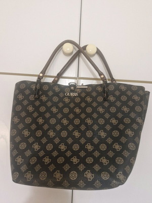 Guess handbag used brown