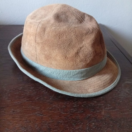 Vintage Sanda Rosa Leather Hat XL like new, 70s-80s