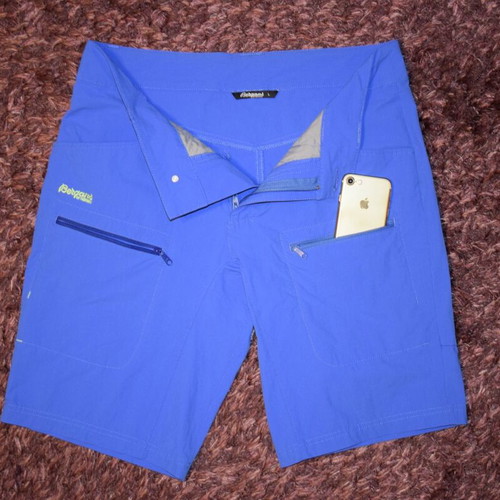 Bergans UTNE Herren shorts size L like new, blue