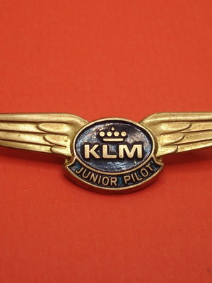 Καρφίτσα πετού σήμα KLM Junior Pilot μεταχειρισμένη, vintage μέταλλο