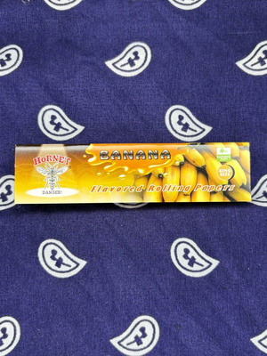 Hornet Flavoured Rolling Papers Banana King Size new, 32 sheets