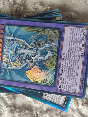 Albion the Sanctifire Dragon Yu-Gi-Oh! card like new, ultra rare V.2