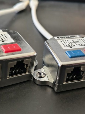 Διάφοροι adapters σαν καινούργιοι, πακέτο