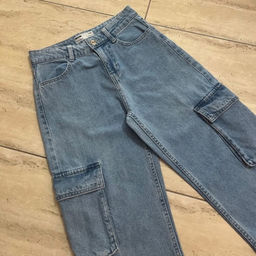 Bershka women's cargo jeans like new, size 34, blue