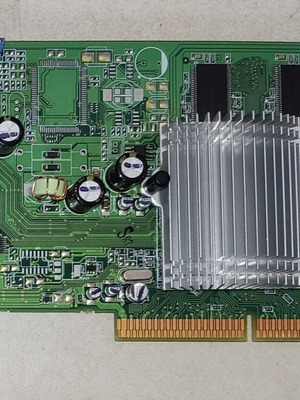 Sapphire 9600 128MB DDR AGP μεταχειρισμένη κάρτα γραφικών