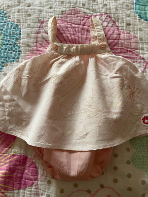 Kenzo romper for newborn girl like new, size 0-1 month